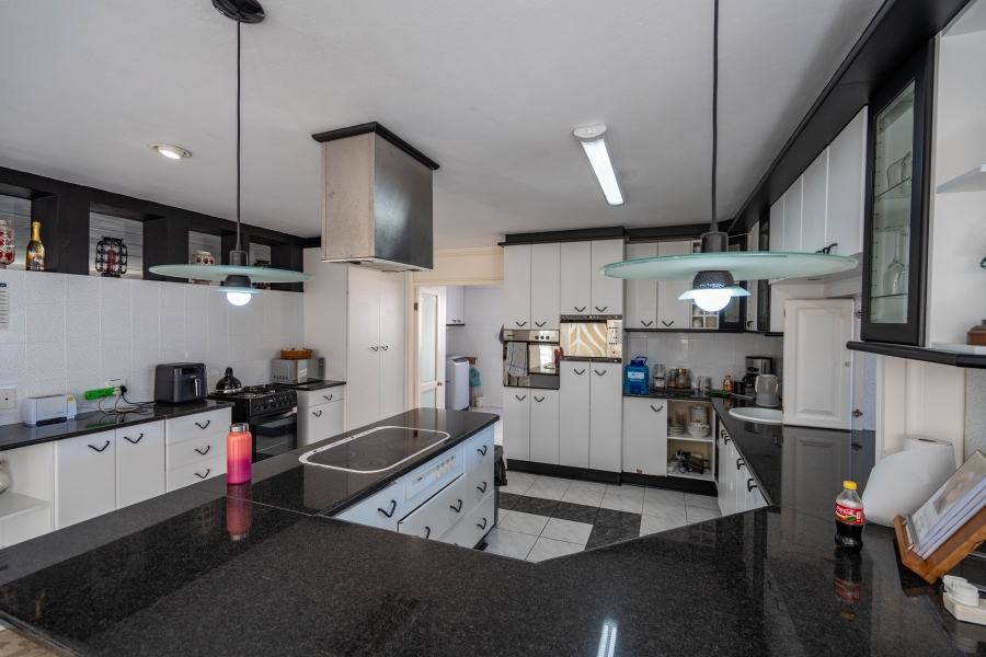 7 Bedroom Property for Sale in Royal Alfred Marina Eastern Cape